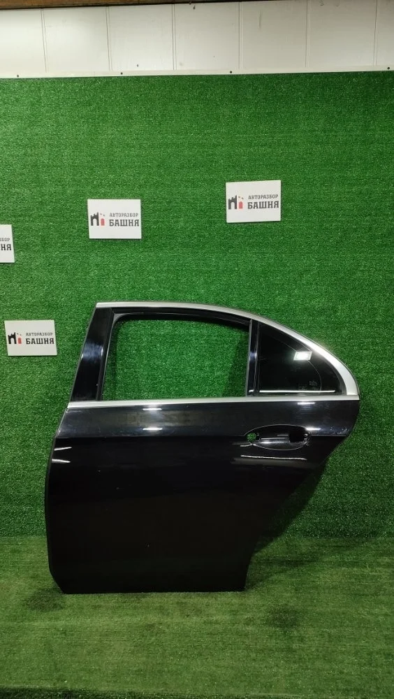 Дверь Mercedes -Class 2018 W213