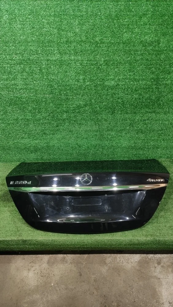 Крышка багажника Mercedes -Class 2018 W213