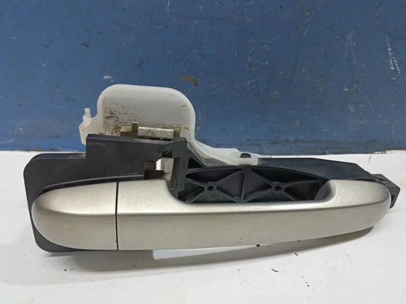 Ручка двери внешняя Kia Ceed 2012 826511H010 ED 1.6 G4FC, передняя правая