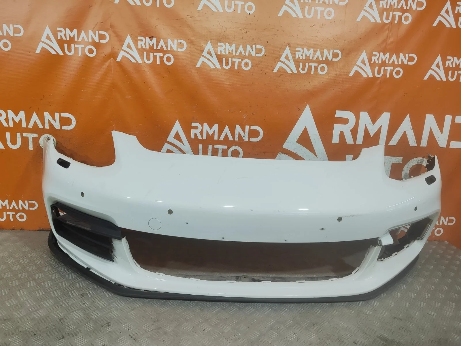 Бампер Porsche Panamera 2016-нв 971