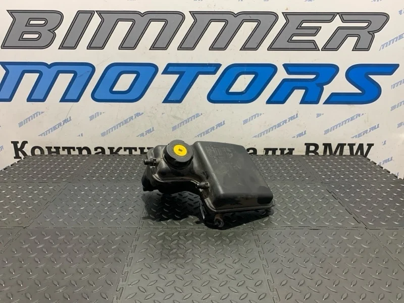 Бачок расширительный Bmw 7 17137647713 E66 N62B40