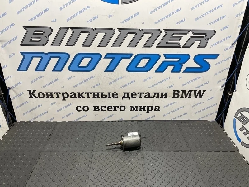 Моторчик вальватроник Bmw Х5 11377548389 E53 N62