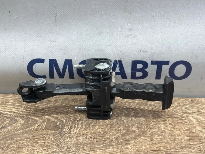 Ограничитель двери Volvo Xc60 2011 31217753 ХС60 3.0 B6304T4, передний