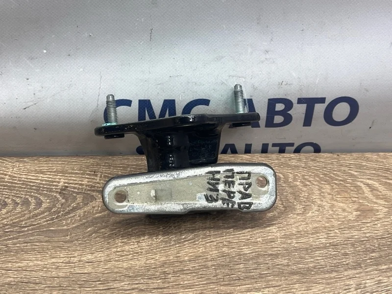 Петля двери нижняя Mercedes-Benz E-Class A2077200837 C207 274.920, передняя правая