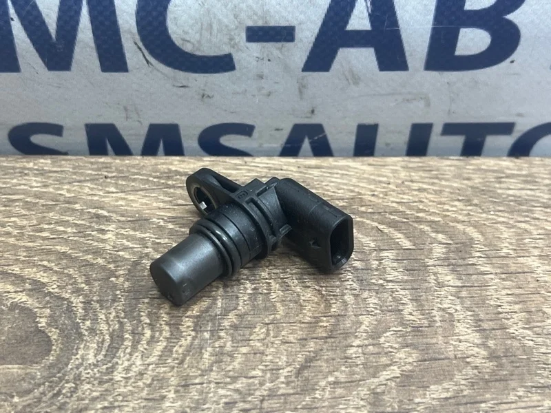Датчик распредвала Audi A6 07L905163A C6 3.0 CAJ