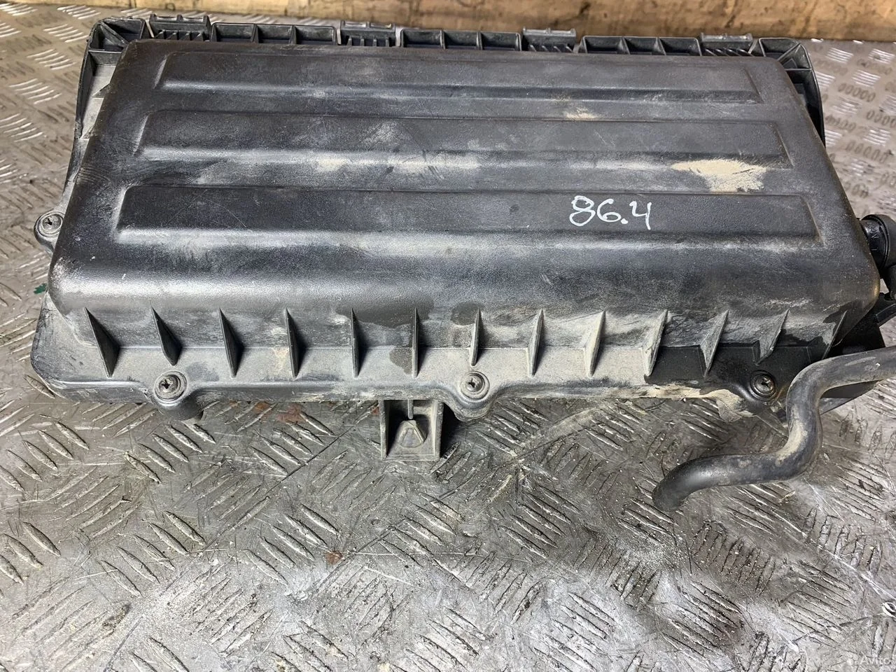 Корпус воздушного фильтра 036129611cd vw skoda 1.4