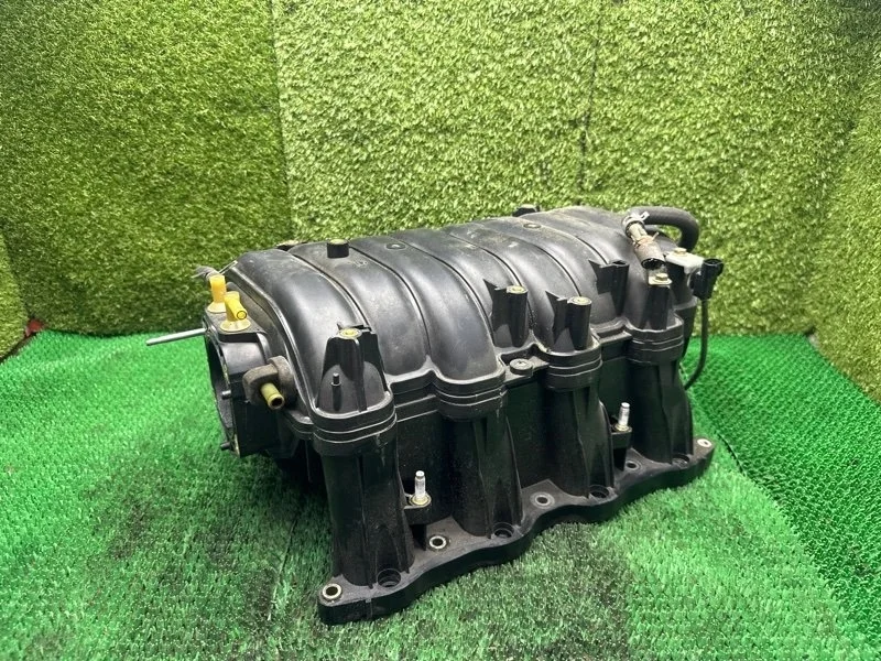 Впускной коллектор Lexus GX470 2002-2009
