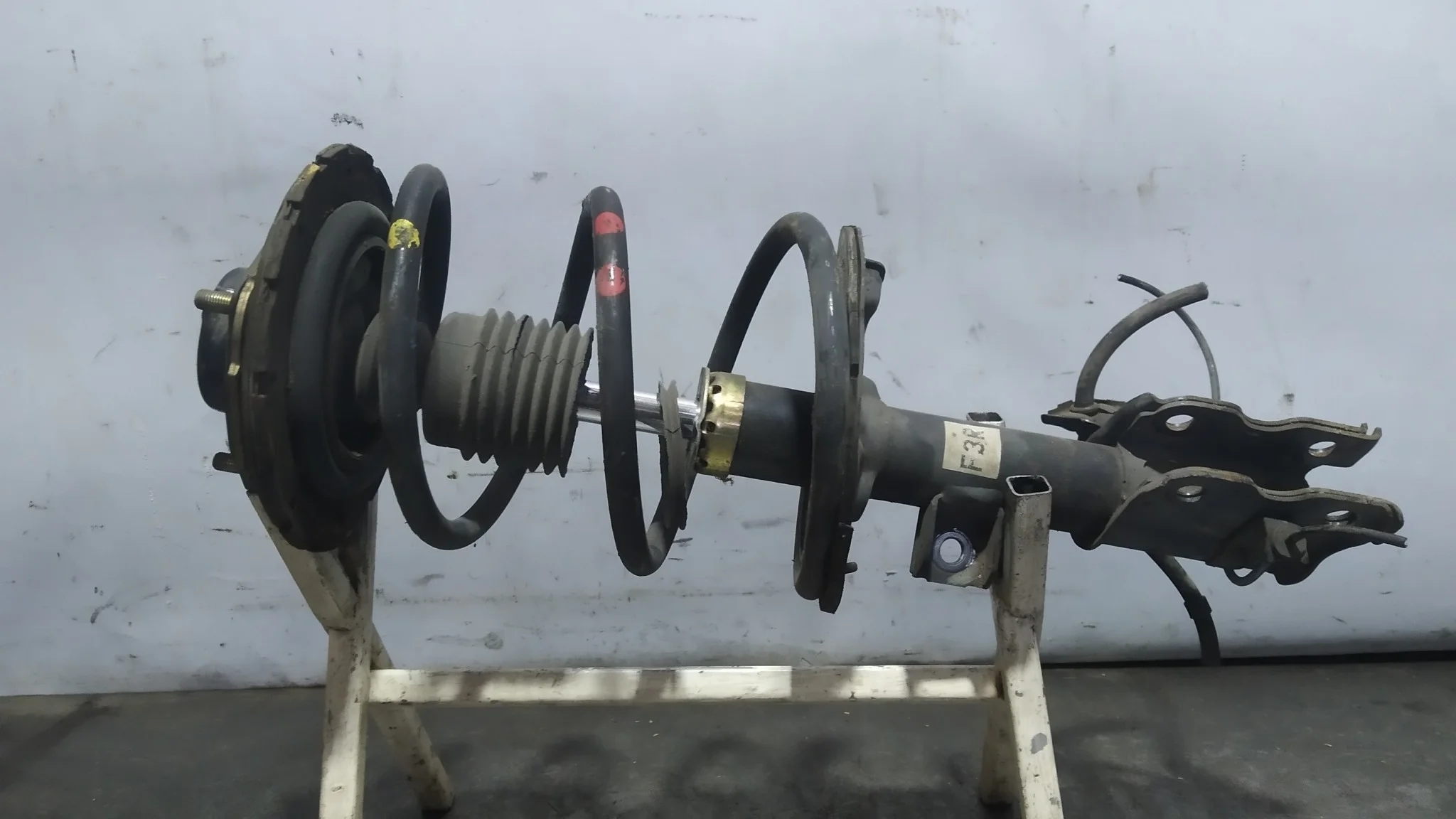 СТОЙКА ХОДОВКИ NISSAN PRESAGE TEANA J31 PJ31 PNU31 PU31 TNJ31 TNU31 TU31 ПЕРЕДНЯЯ ПРАВАЯ 54302CN025 2WD 4WD QA6032
