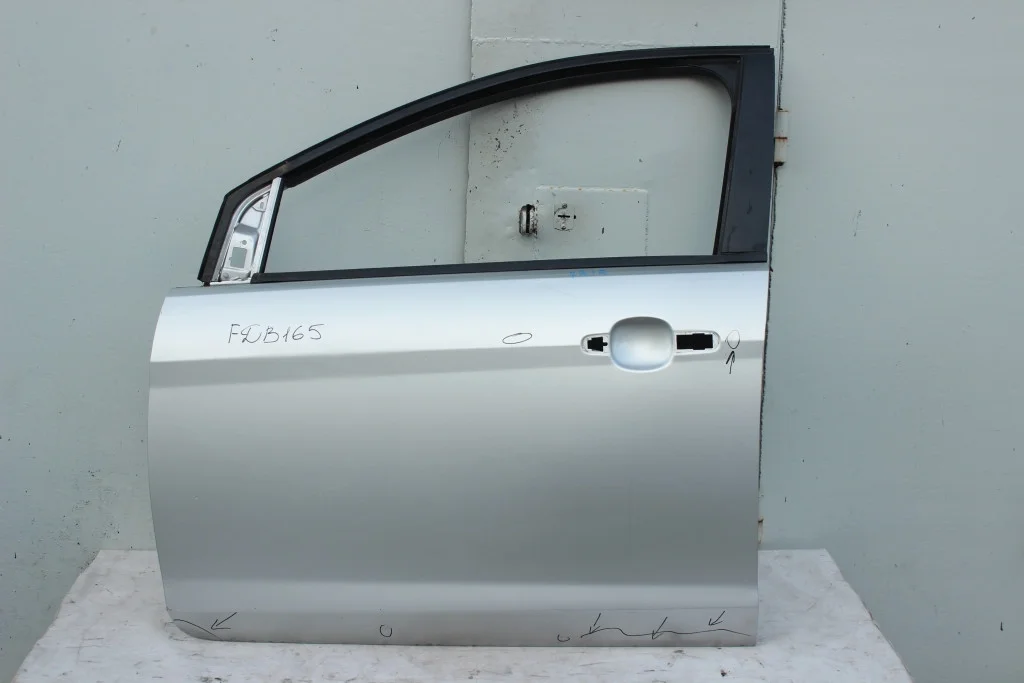 Дверь передняя левая синяя Ford Focus 2 FДВ165
