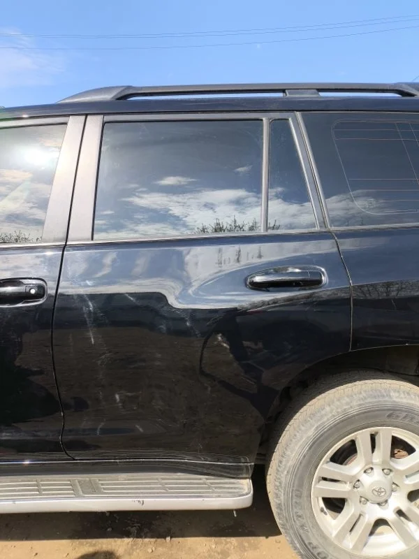 Дверь задняя правая Toyota Land Cruiser Prado 150 (2009-2023) 2011 Внедорожник