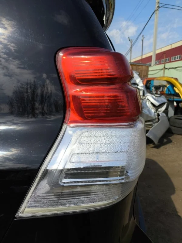 Фонарь задний левый Toyota Land Cruiser Prado 150 (2009-2023) 2011 Внедорожник