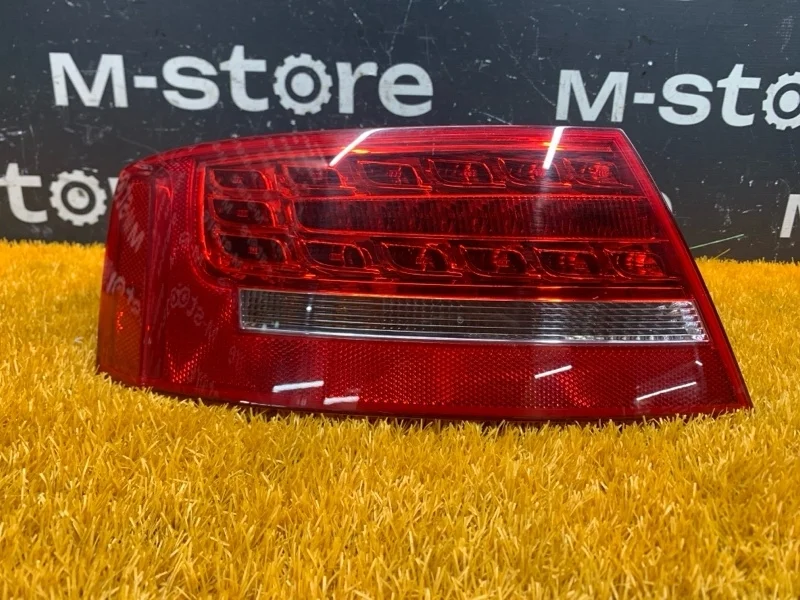 Фонарь задний Audi A5 2010 8T