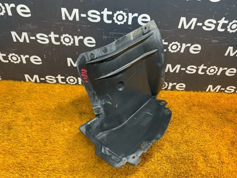 Подкрылок Mercedes-Benz -Class 2006 W203