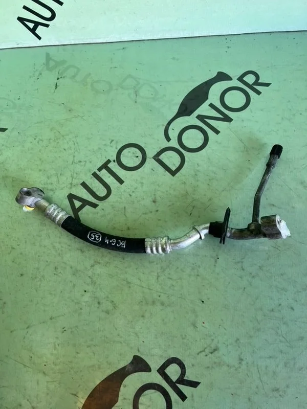 Трубка кондиционера Volkswagen Touareg 2008 7L рест.