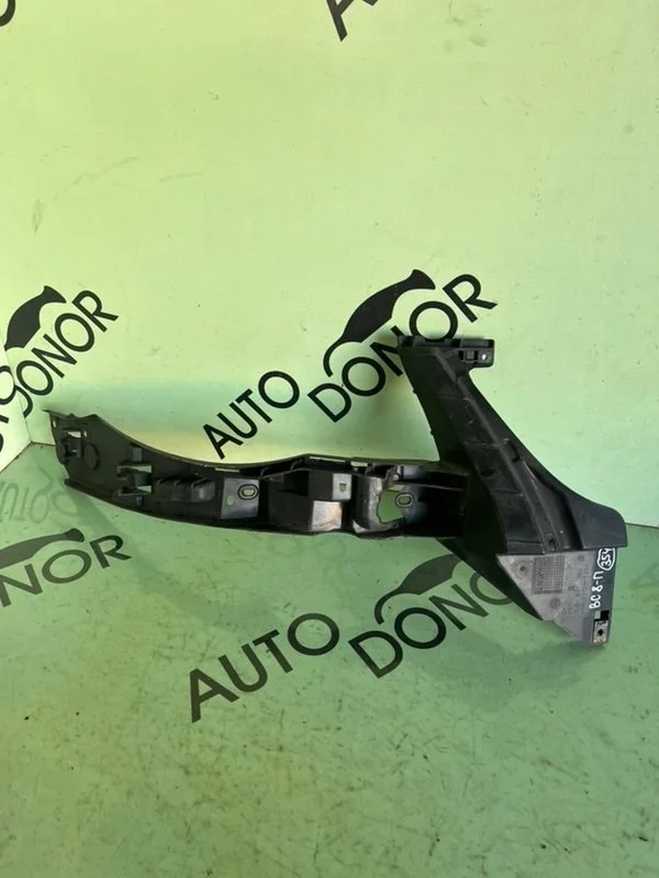 Крепление бампера Volkswagen Touareg 2008 7L рест.