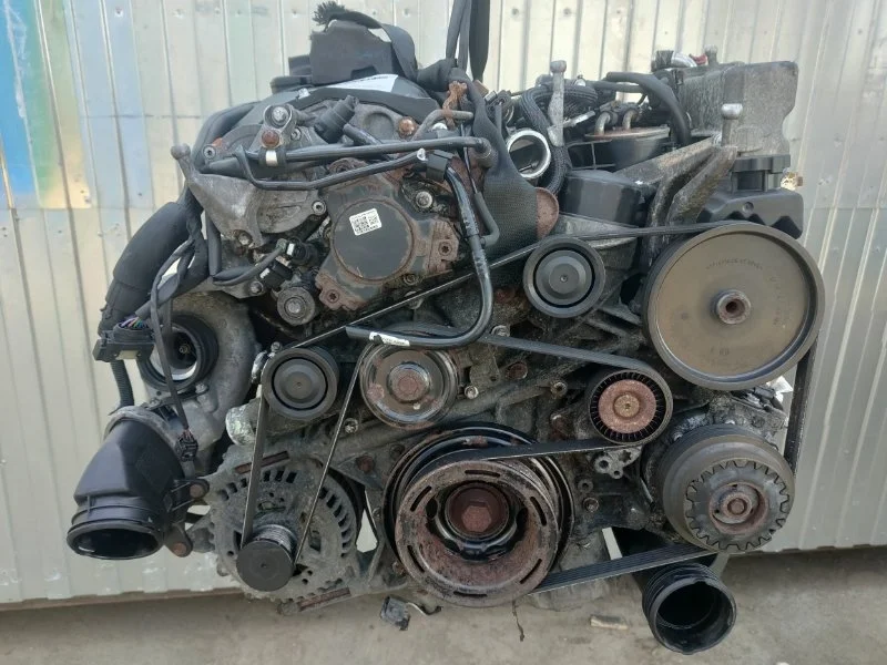 Двигатель Mercedes-Benz W204