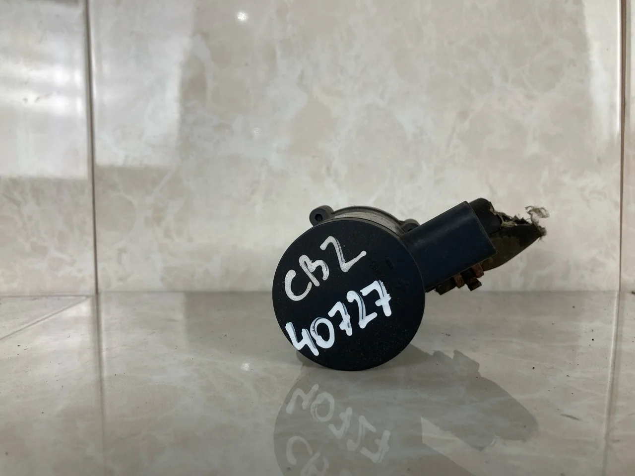 Насос помпа электрический Skoda Fabia 2 2007-2015 1K0965561L 1.2 CBZ