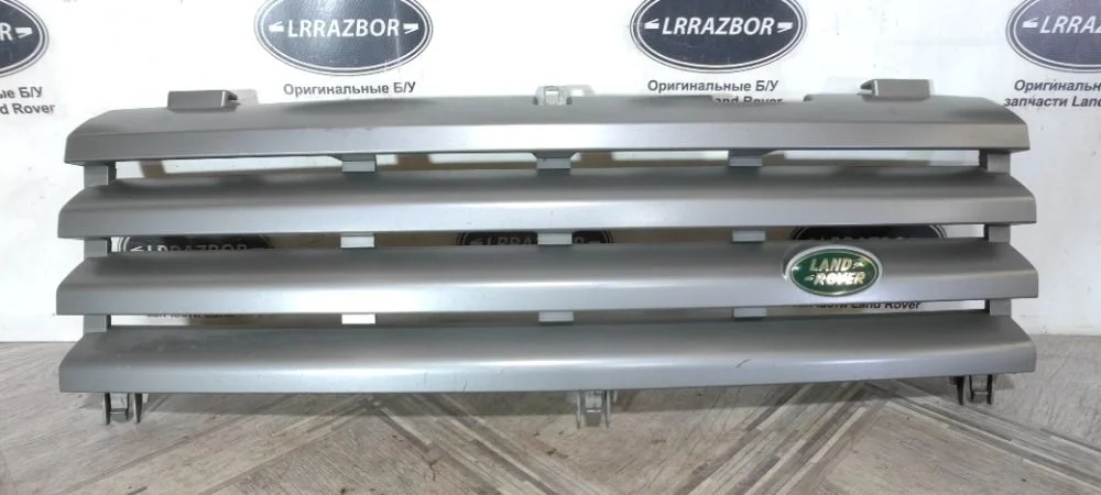 Решетка радиатора  Range Rover 3 L322 02-05