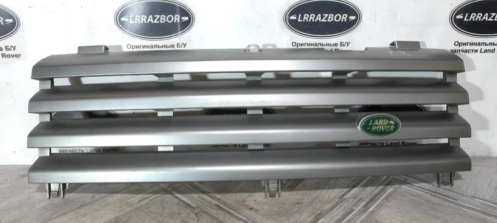 Решетка радиатора  Range Rover 3 L322 02-05