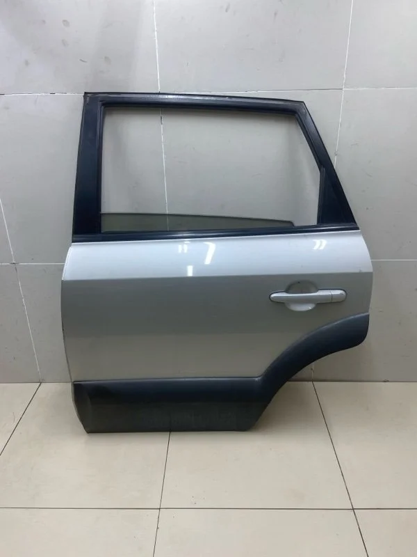 Дверь задняя левая Hyundai Tucson 1 JM D4EA 2.0