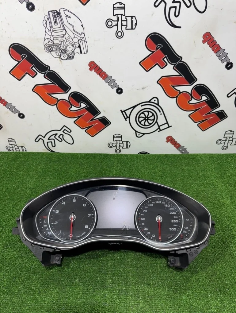 Панель приборов Audi A6 4G8920931C C7, передний