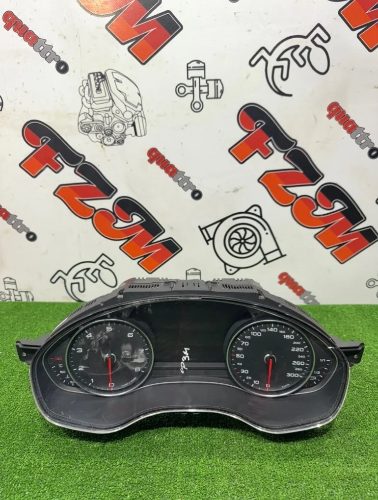 Панель приборов Audi A6 4G8920932B C7, передний