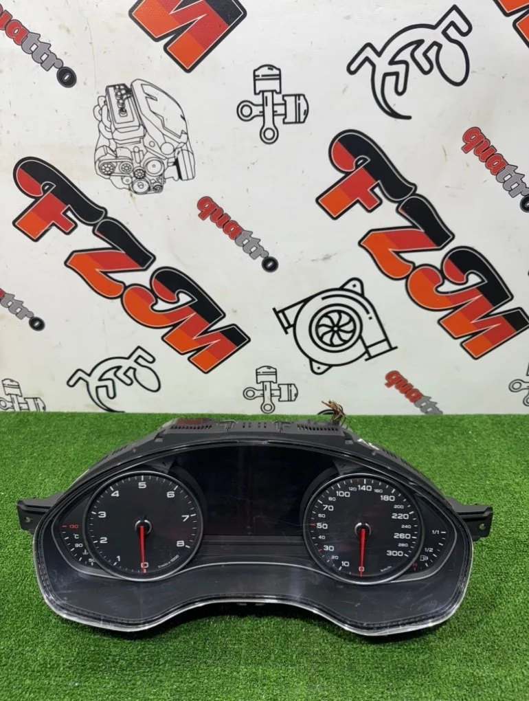 Панель приборов Audi A7 4G8920932B 4G8, передний
