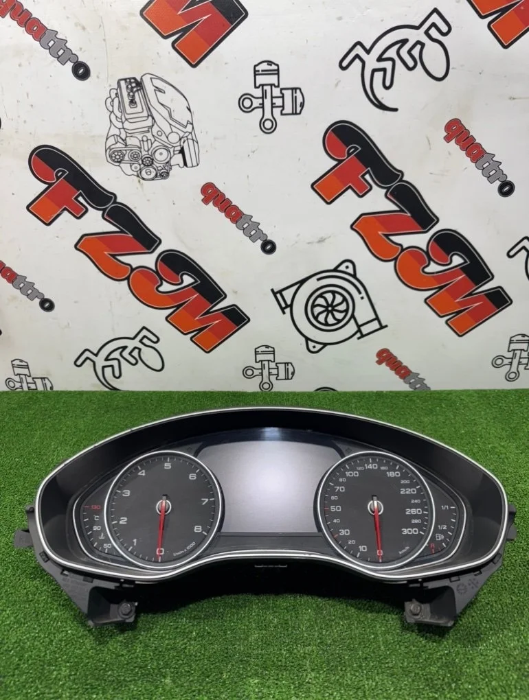 Панель приборов Audi A6 4G8920931L C7, передний