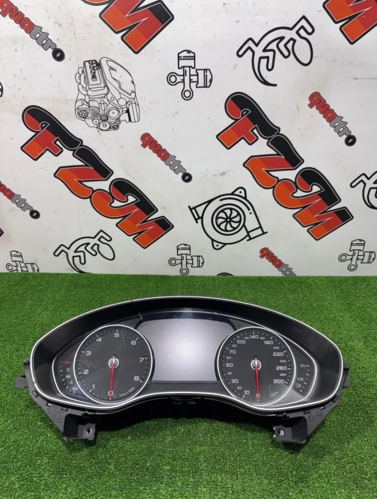 Панель приборов Audi A7 4G8920932B 4G8, передний
