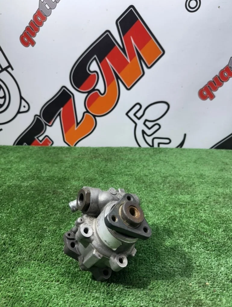 Насос гидроусилителя руля Audi A4 4F0145155A B8