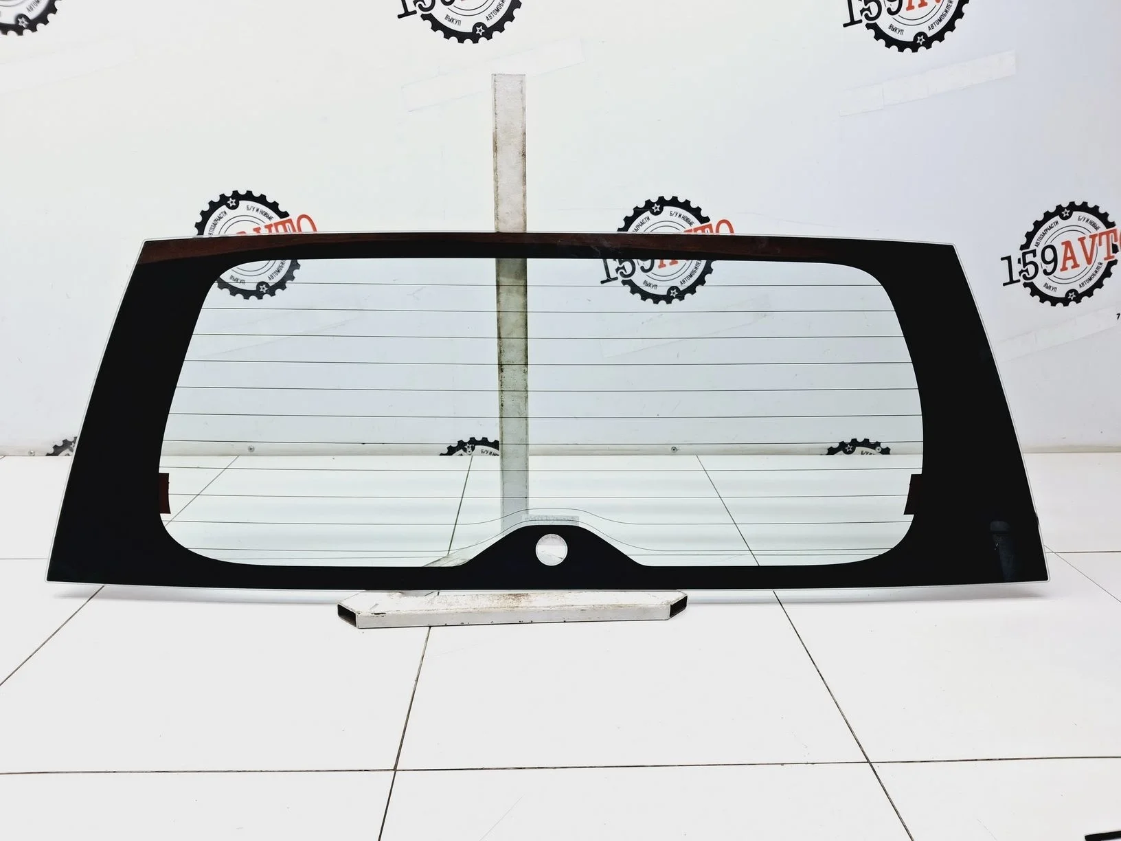 стекло двери багажника Suzuki Grand Vitara III 2005-2015