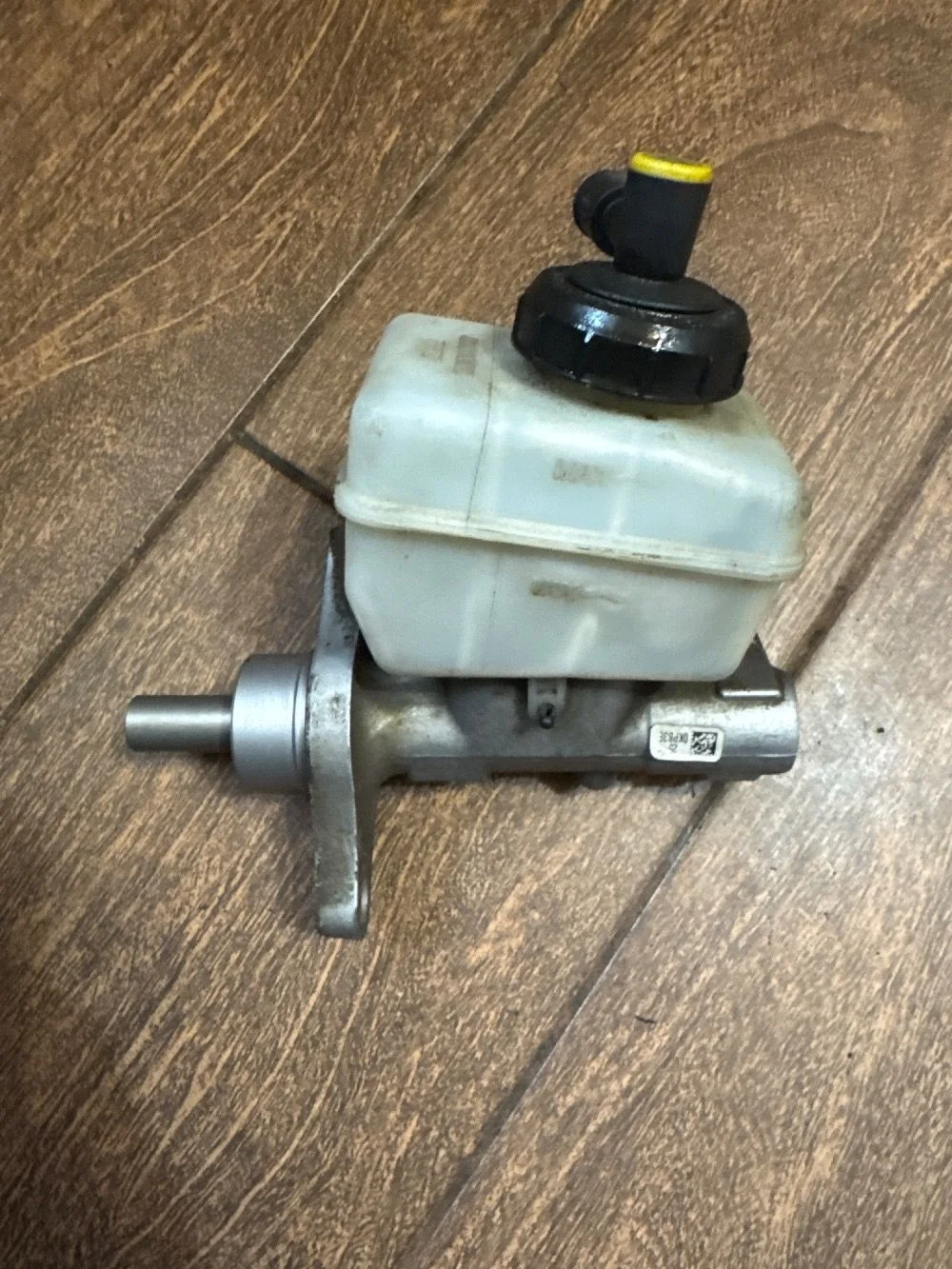 Цилиндр тормозной главный ВАЗ (LADA) Largus I (2012—2021)