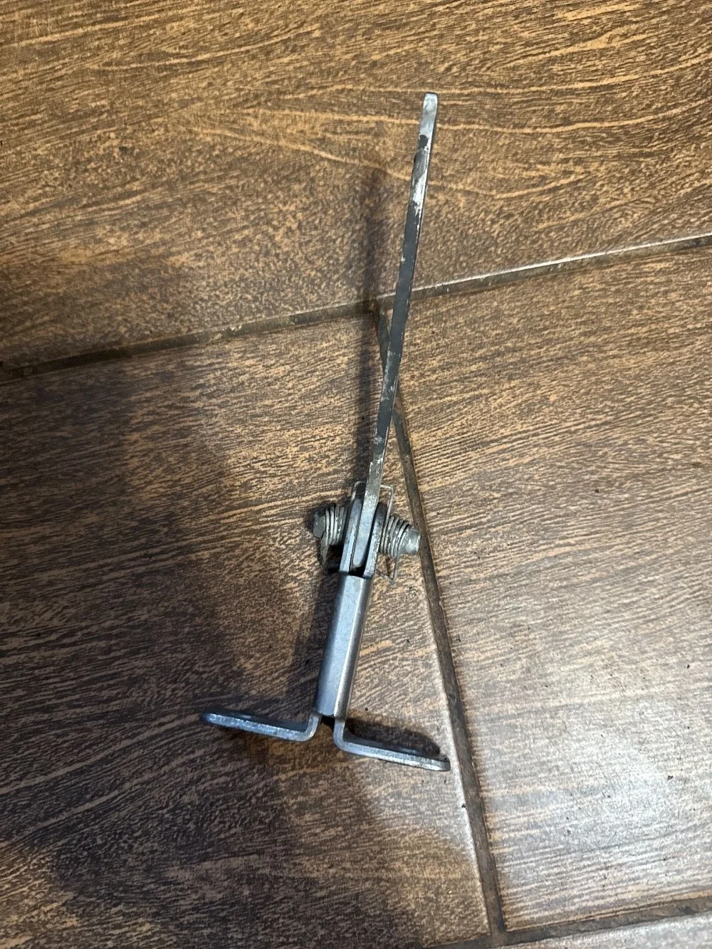 Ограничитель двери ВАЗ (LADA) Largus I (2012—2021)