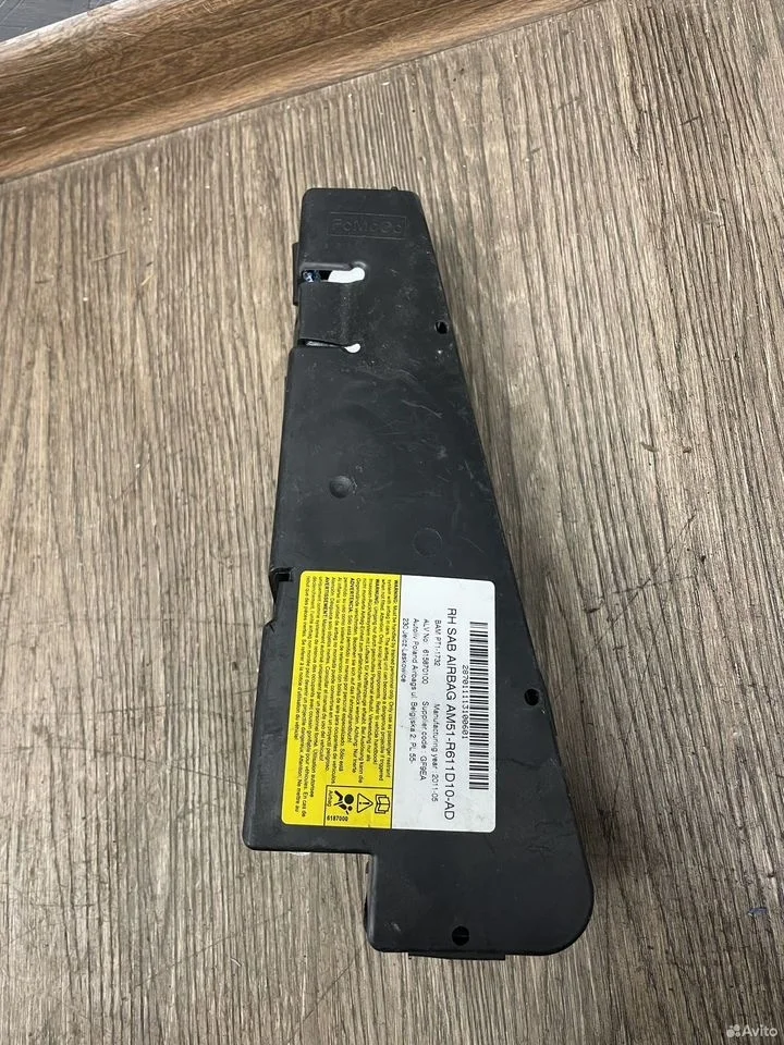 Подушка в сиденье правая ford focus 3 srs airbag