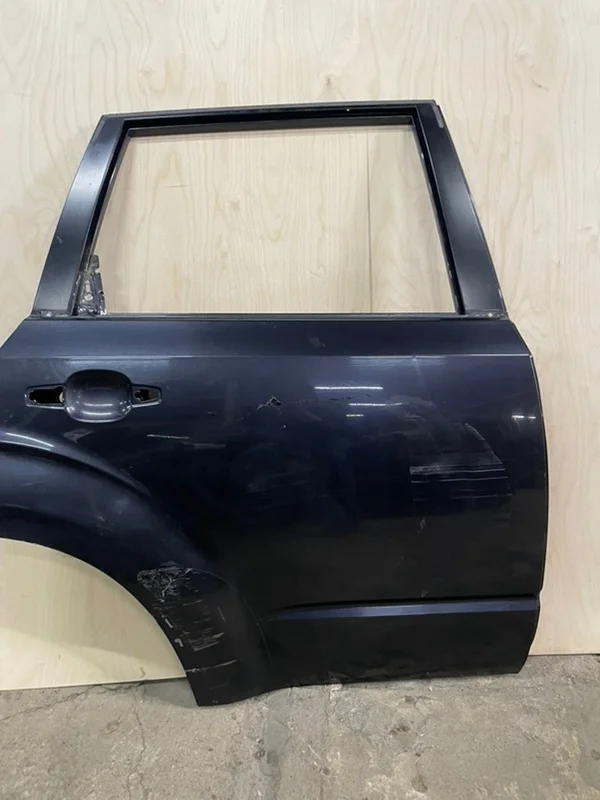 Дверь Subaru Forester 3