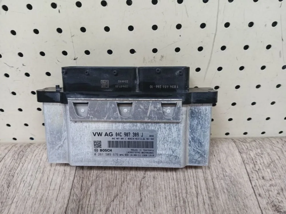 Блок управления двигателем Skoda Rapid I (2012—2017) Rapid I (2012—2017) NH3