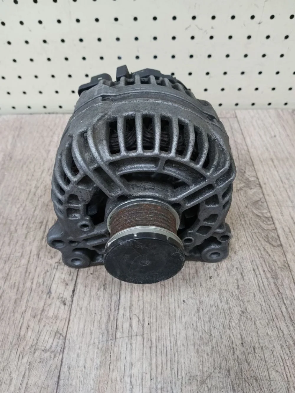 Генератор VW Jetta-6 140 A Jetta VI (2010—2015) 162