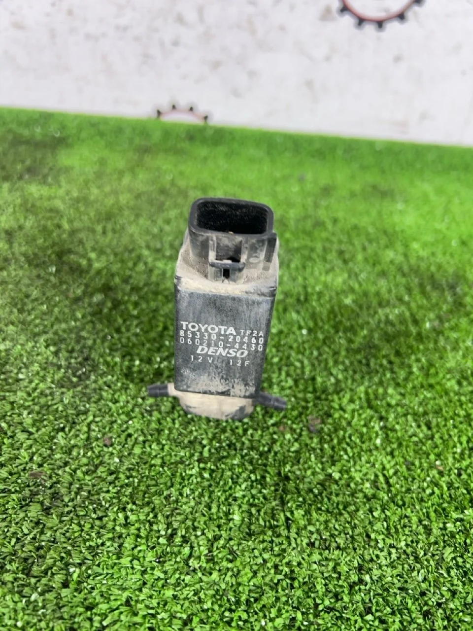 Насос омывателя фар Toyota Celica 2004 ZZT231