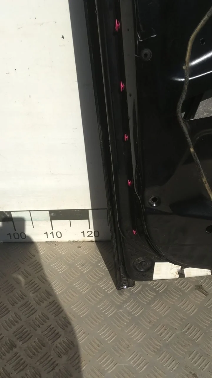 [Б/У] Дверь передняя правая Audi A4 (B7) [Код: 00625902 ]