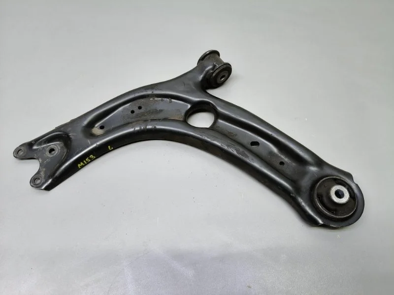 Рычаг Volkswagen Tiguan 2016