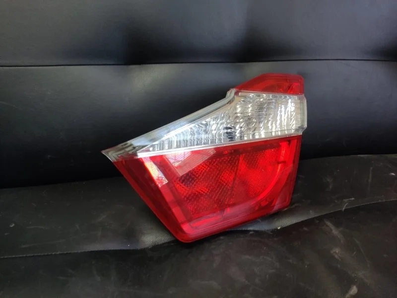 Фонарь Toyota Camry 2011-2014 50