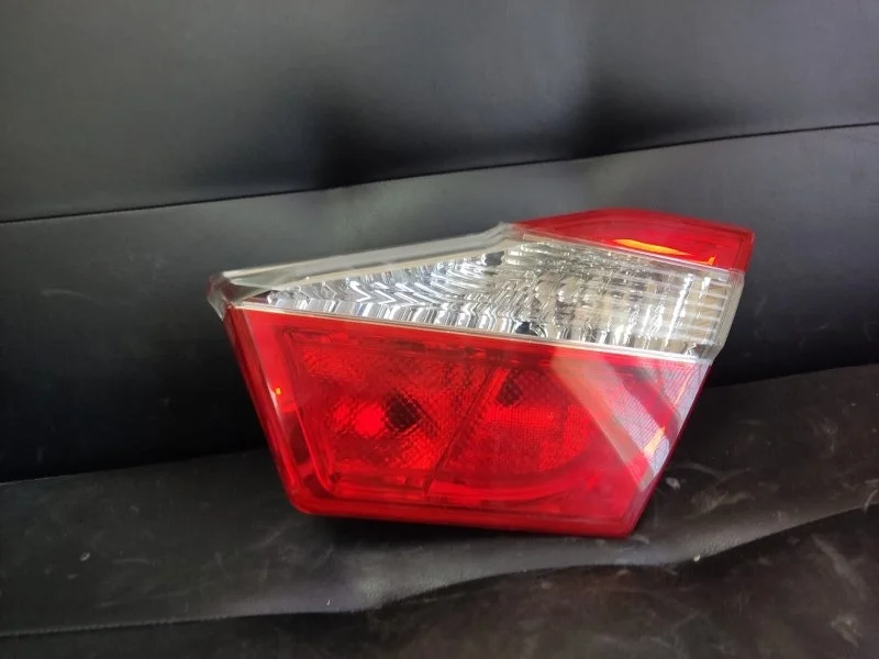 Фонарь Toyota Camry 2011-2014 50