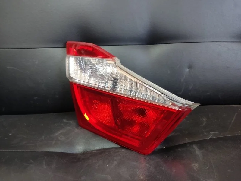 Фонарь Toyota Camry 2011-2014 50