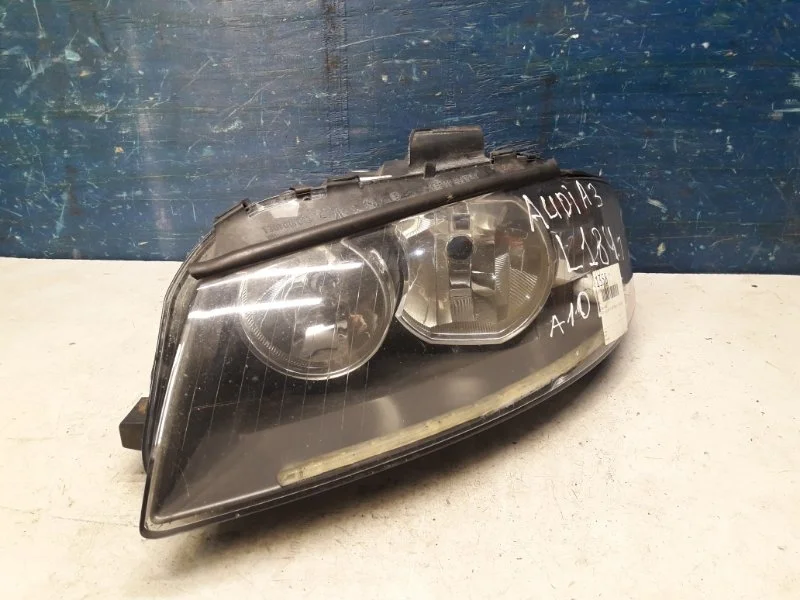 Фара Audi A3 8P 2004-2008 8P0941003L, передняя левая