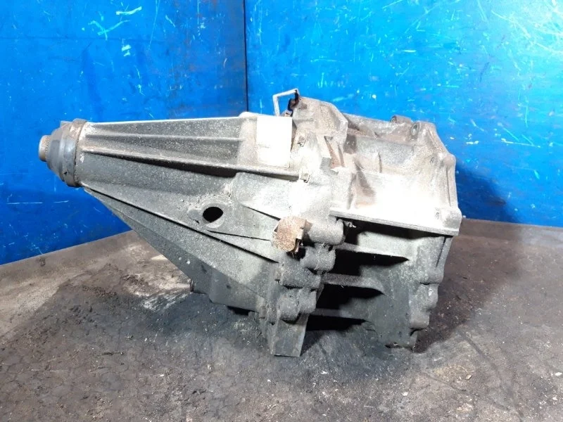 Раздатка Nissan Navara D40 2005-2014 33100EA310 2.5 YD25