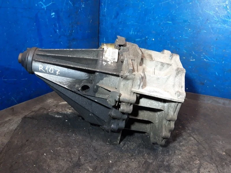 Раздатка Nissan Navara D40 2005-2014 33100EA310 2.5 YD25