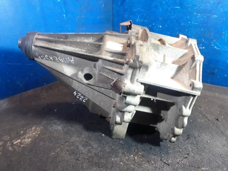 Раздатка Nissan Navara D40 2005-2014 33100EA310 2.5 YD25