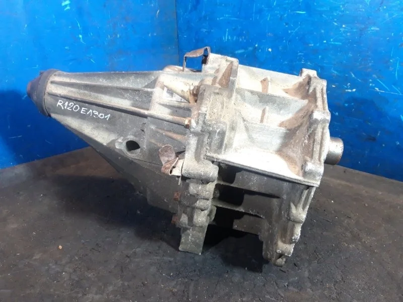 Раздатка Nissan Navara D40 2005-2014 33100EA310 2.5 YD25