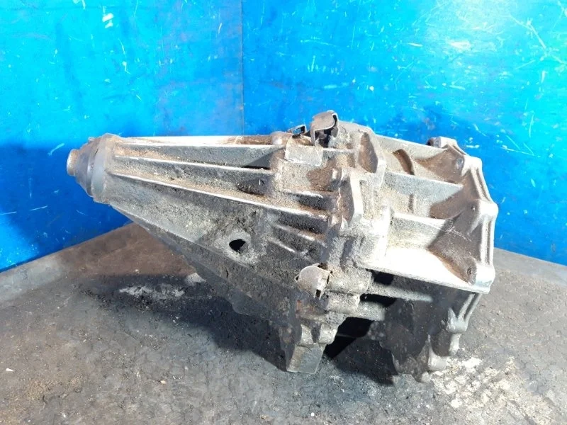 Раздатка Nissan Navara D40 2005-2014 33100EA310 2.5 YD25