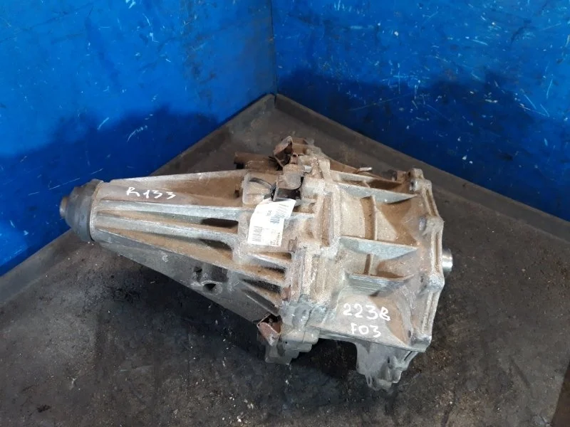 Раздатка Nissan Navara D40 2005-2014 33100EA310 2.5 YD25